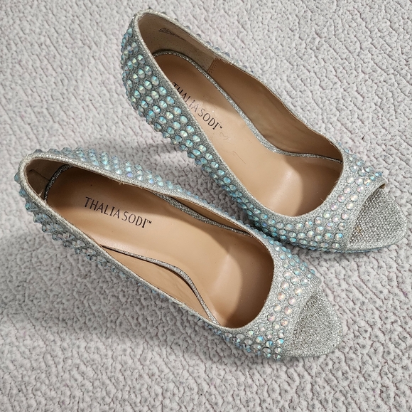 Brand New Thalia Sodi Stunning 😍 Silver Crystal Heels - Picture 15 of 16